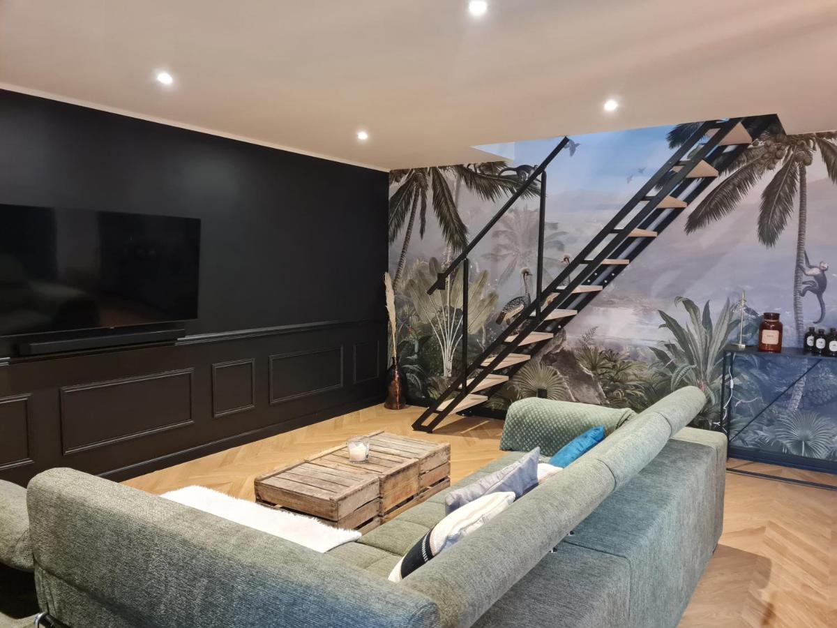 Maison Eliste - Love Gite Chic Avec Jacuzzi Interieur Ла-Ґасійї Екстер'єр фото